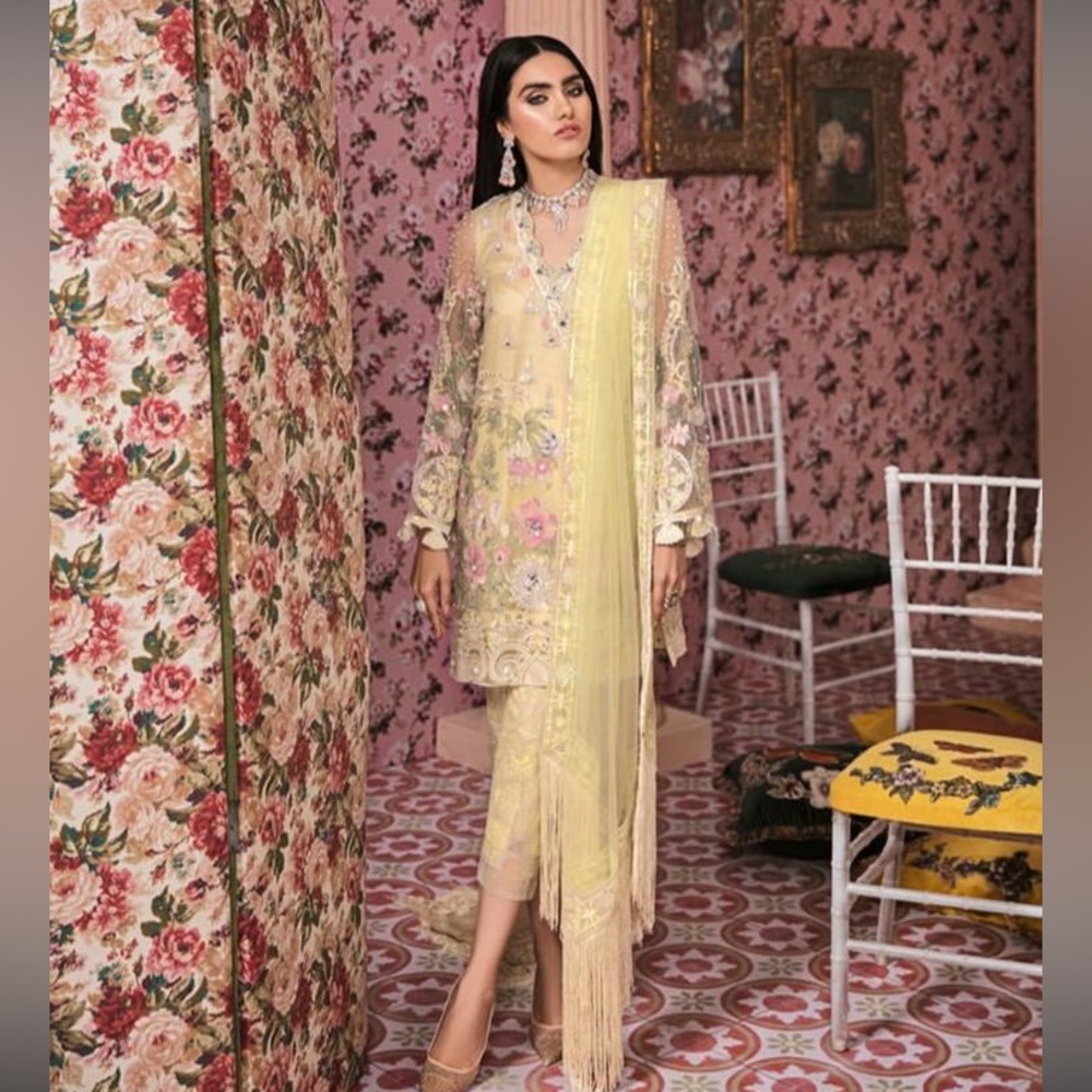 Republic womenswear outfit Pakistani